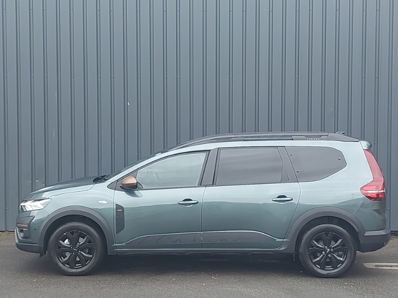 Dacia Jogger 1.6 Hev Extreme Green #4