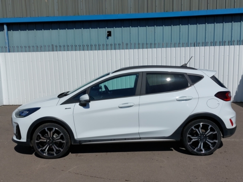 Ford Fiesta 1.0 Ecoboost Hybrid Mhev 125 Active X YS23NTG White #4
