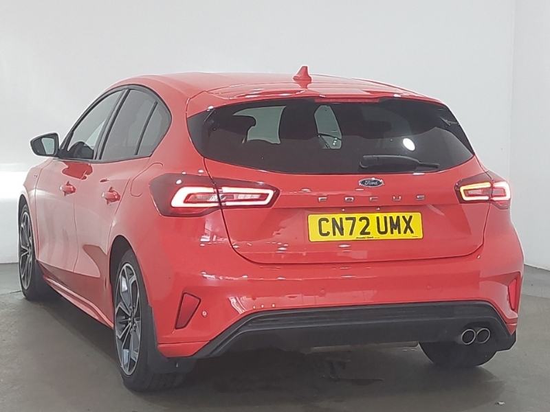 Ford Focus 1.5 Ecoblue St-line Vignale CN72UMX Red #2