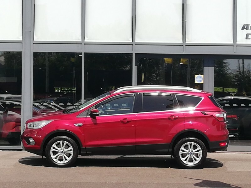 Ford Kuga 1.5 Tdci Titanium 2Wd NK68YEF Red #4