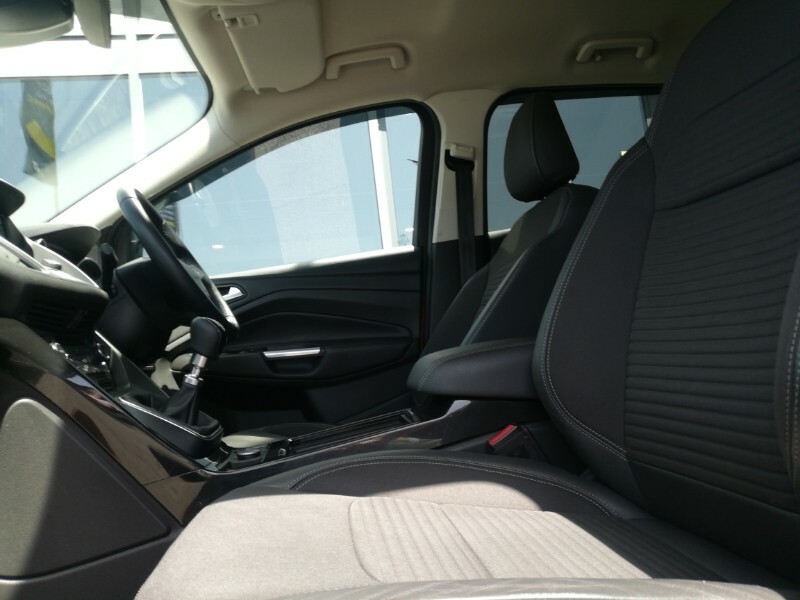 Ford Kuga 1.5 Tdci Titanium 2Wd NK68YEF Red #5