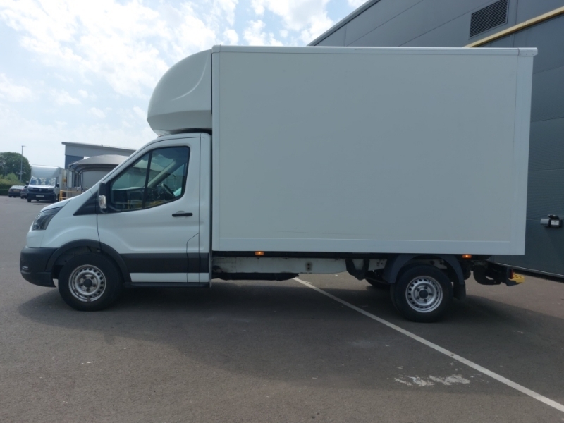 Ford Transit Custom 2.0 Ecoblue 130Ps Leader Luton Van PX21YFG White #3