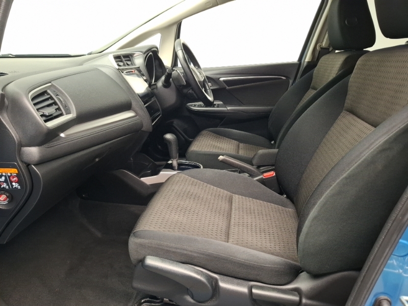 Honda Jazz 1.3 I-vtec Ex Navi Cvt PN68ZVY Blue #5