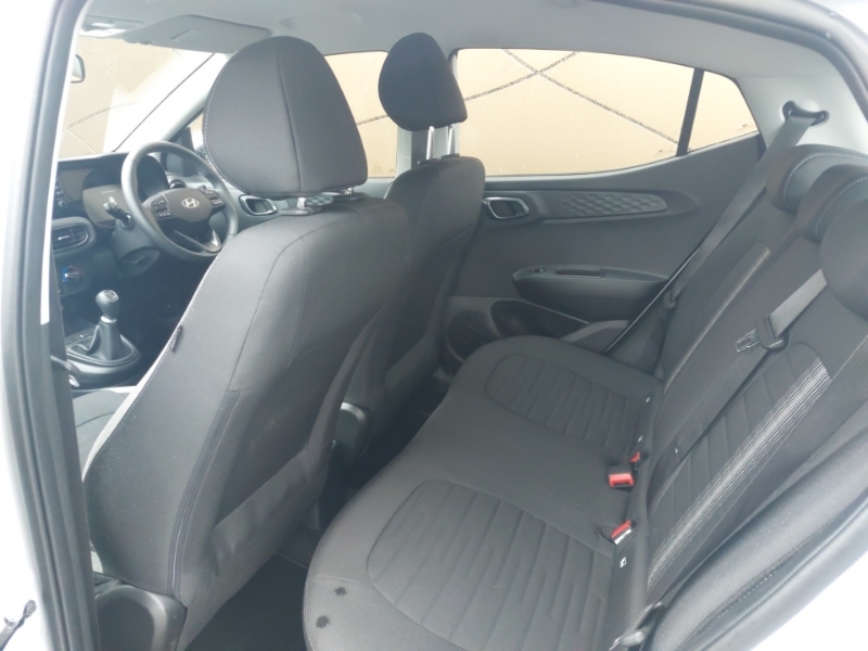 Hyundai I10 1.0 63 Advance Nav EO75YYL Grey #6