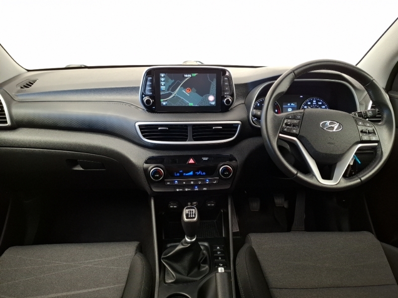 Hyundai Tucson 1.6 Crdi Se Nav 2Wd SM19UFY White #3