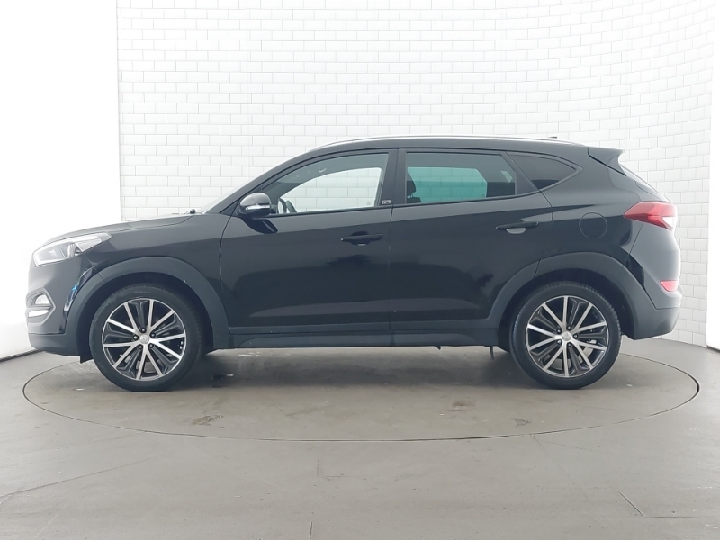 Hyundai Tucson 1.7 Crdi Blue Drive Go Se 2Wd Dct SV68VNO Black #4