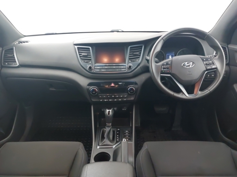 Hyundai Tucson 1.7 Crdi Blue Drive Go Se 2Wd Dct SV68VNO Black #3