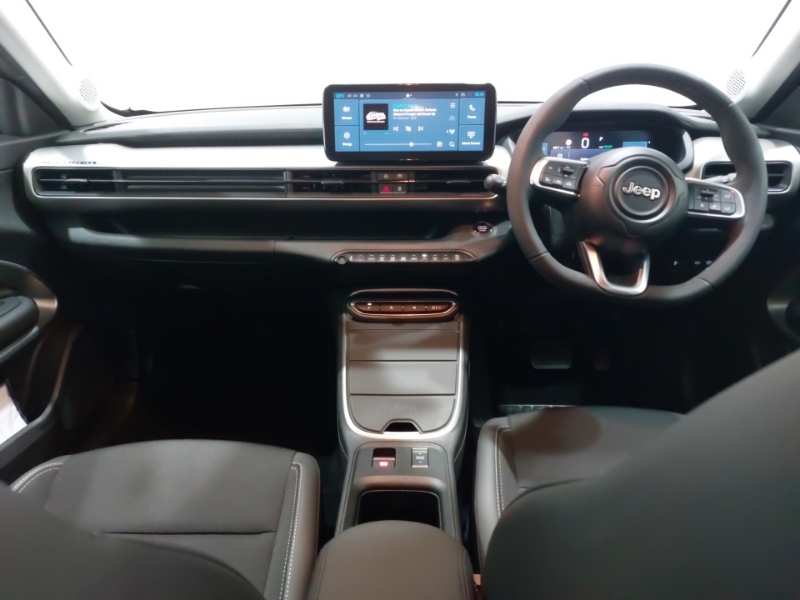 Jeep Avenger 115Kw Summit 54Kwh Black #3