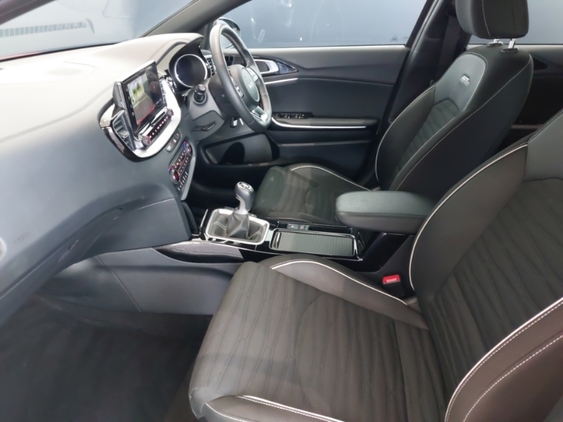 Kia Proceed 1.5T Gdi Isg Gt-line CV24XOF Red #5