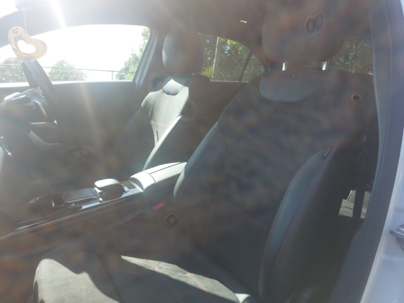 Mercedes-Benz A Class A180 Amg Line SA21LKV White #5