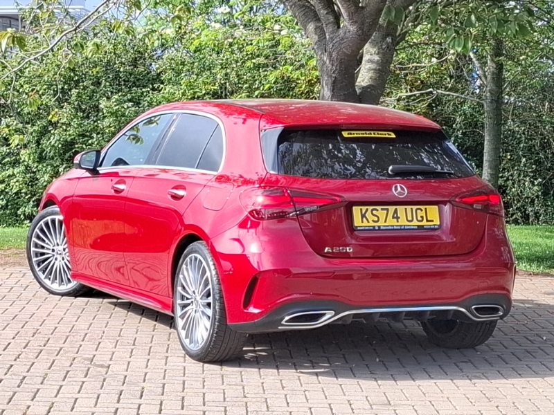 Mercedes-Benz A Class A200 Amg Line Premium Plus KS74UGL Red #2