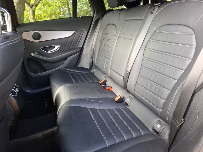 Mercedes-Benz EQC Eqc 400 300Kw Amg Line Premium 80Kwh KM73XLA Black #6
