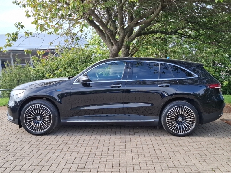 Mercedes-Benz EQC Eqc 400 300Kw Amg Line Premium 80Kwh KM73XLA Black #4