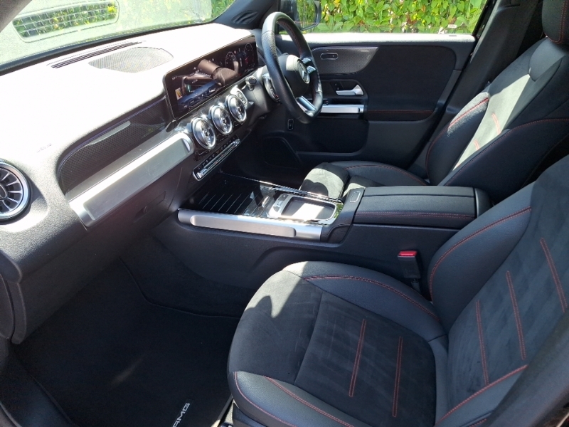 Mercedes-Benz GLB Class Glb 200 Amg Line Premium 7G-tronic Black #5