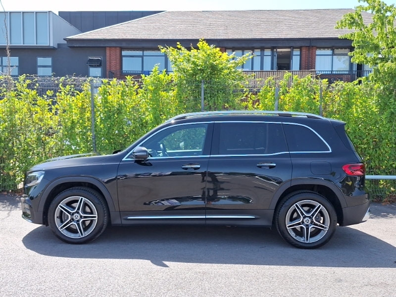 Mercedes-Benz GLB Class Glb 200 Amg Line Premium 7G-tronic Black #4