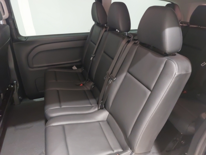 Mercedes-Benz Vito 114 Cdi Pro 9-Seater 9G-tronic KX24OUJ Black #6