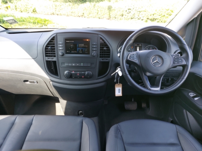 Mercedes-Benz Vito 114 Cdi Pro 9-Seater 9G-tronic KX24OYK Grey #3