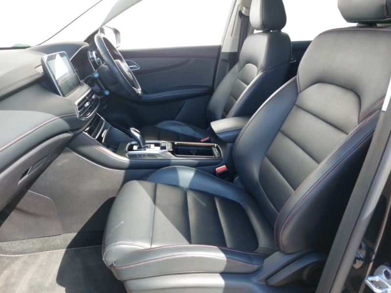 MG HS 1.5 T-gdi Excite Dct DS69WVV Black #5