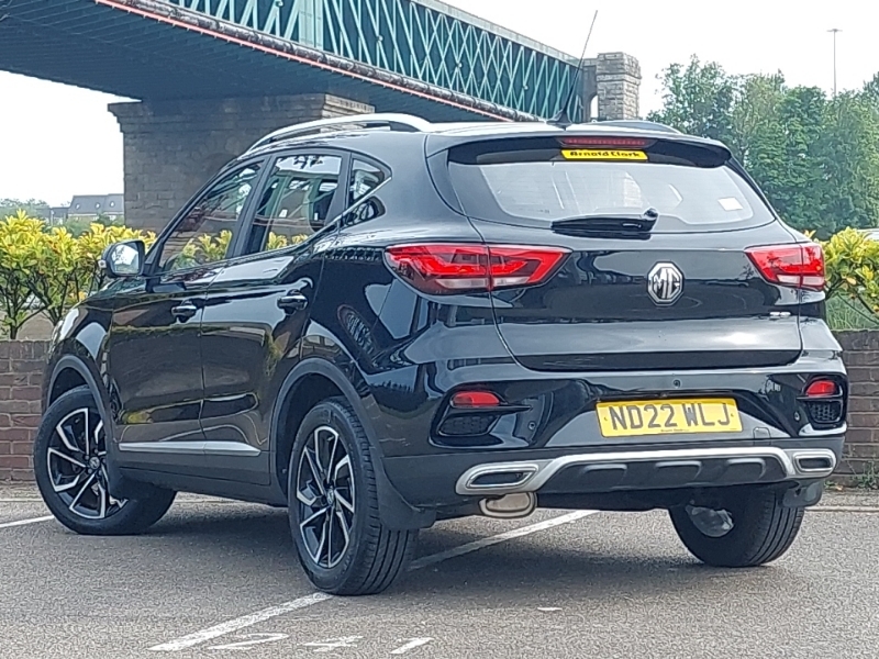 MG ZS 1.5 Vti-tech Exclusive Black #2