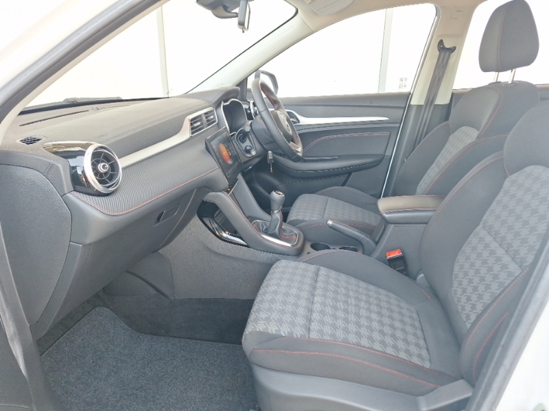 MG ZS 1.5 Vti-tech Excite SM72XZN White #5