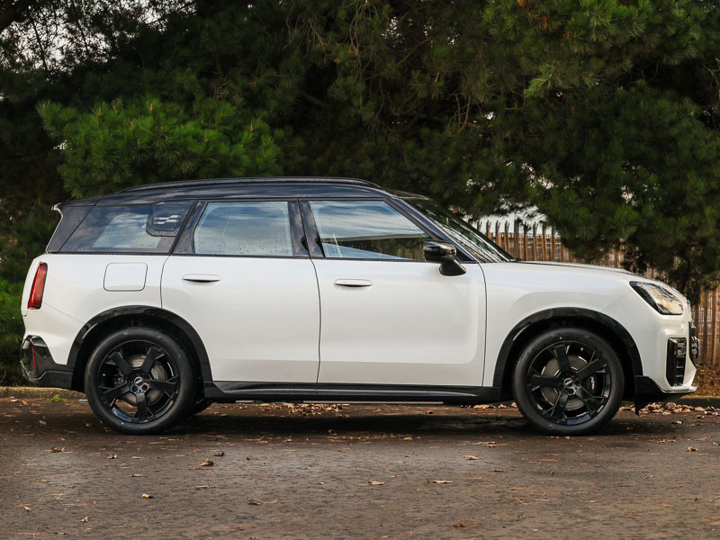 Mini Countryman 150Kw E Sport 66Kwh White #3
