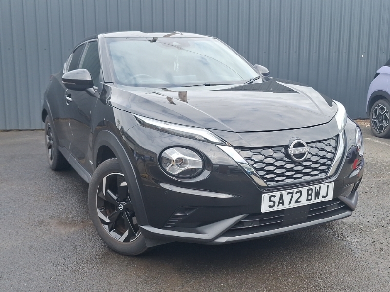 Nissan Juke 1.6 Hybrid N-connecta Black