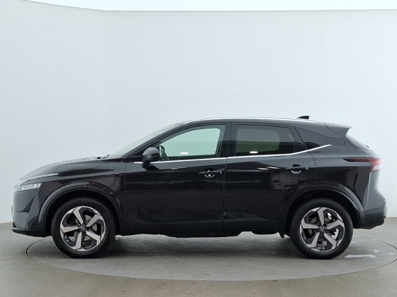 Nissan Qashqai 1.3 Dig-t Mh 158 N-connecta Xtronic DP73NWK Black #4