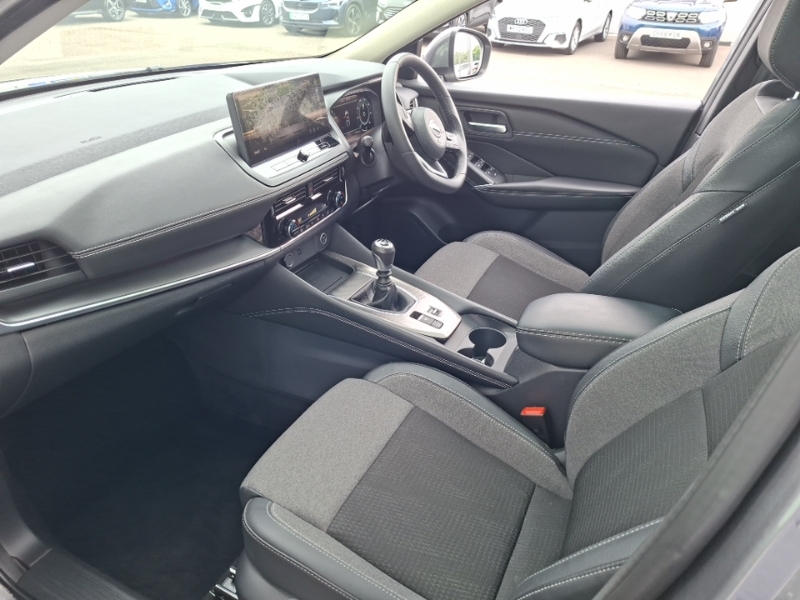 Nissan Qashqai 1.3 Dig-t Mh N-connecta Glass Roof SM25XOW Grey #5
