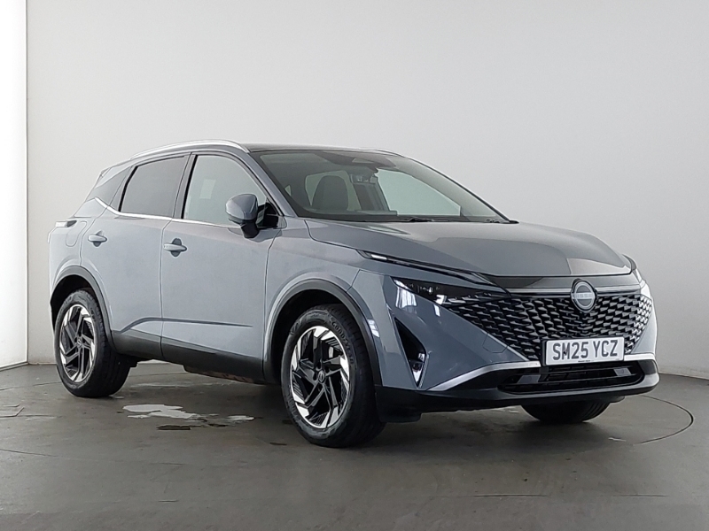 Nissan Qashqai 1.3 Dig-t Mh N-connecta Glass Roof Grey