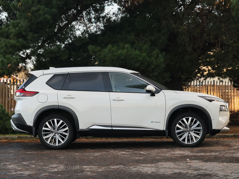 Nissan X-Trail 1.5 E-power E-4orce 213 Tekna SY73YJM White #4