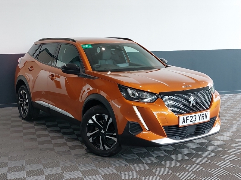 Peugeot 2008 1.2 Puretech 130 Allure Premium Orange