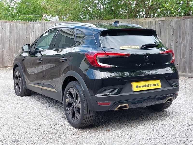 Renault Captur 1.6 E-tech Full Hybrid 145 Engineered BJ73CUC Black #2