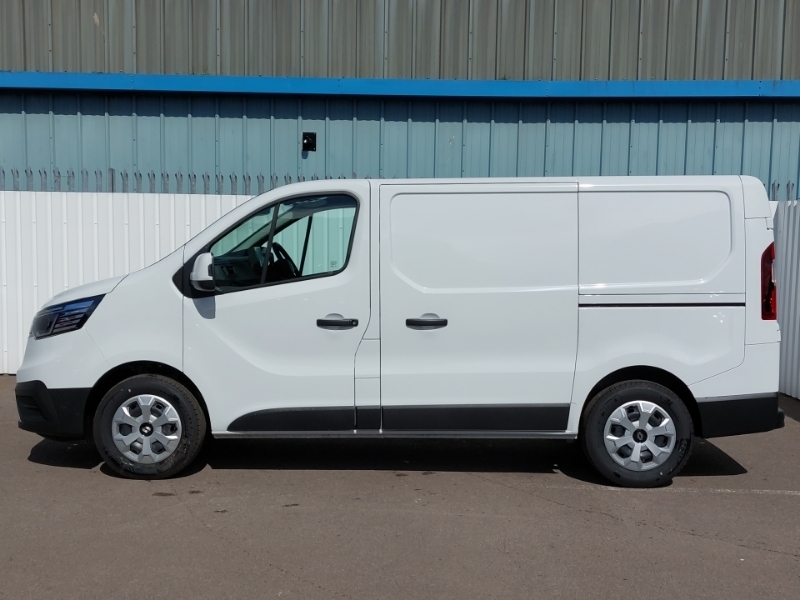 Renault Trafic Sl30 Blue Dci 130 Advance Safety Van White #4