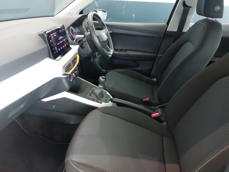 Seat Arona 1.0 Tsi Se Technology KT22KGX Black #5