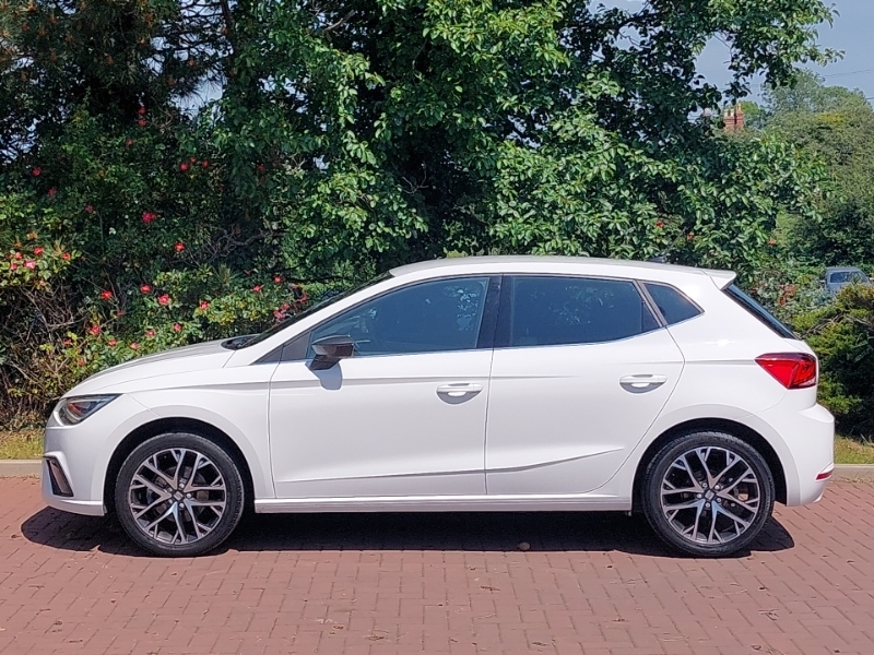 Seat Ibiza 1.0 Tsi 110 Xcellence Lux DE23XYW White #4