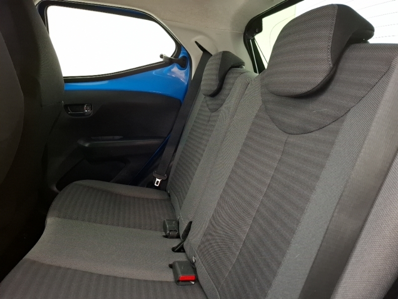 Toyota Aygo 1.0 Vvt-i X-press KV68LVM Blue #6
