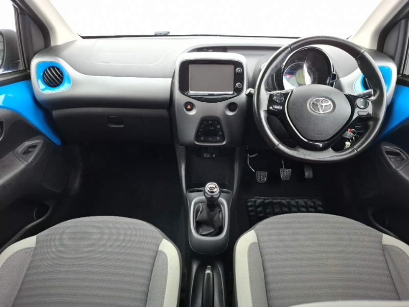 Toyota Aygo 1.0 Vvt-i X-press KV68LVM Blue #3