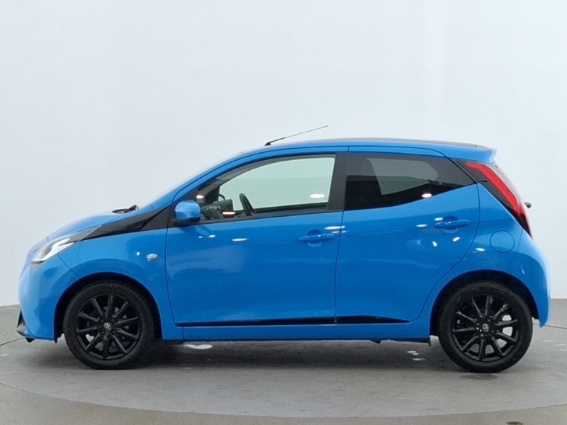 Toyota Aygo 1.0 Vvt-i X-press KV68LVM Blue #4