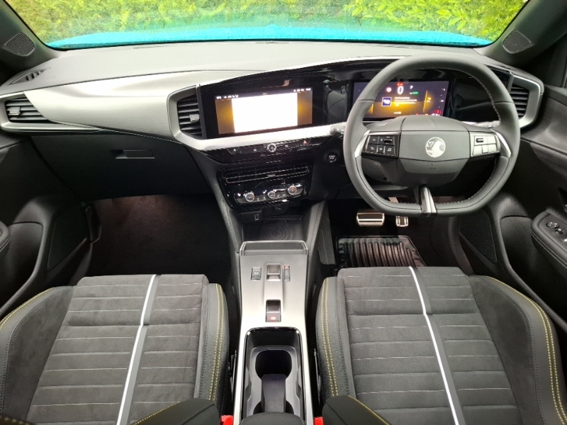 Vauxhall Mokka-e 207Kw Gse 54Kwh SB26GXL Green #3