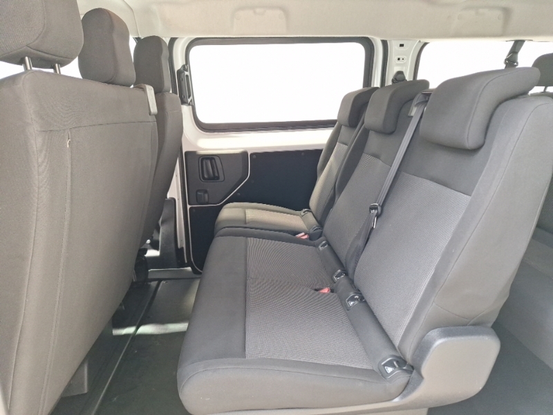 Vauxhall Vivaro 100Kw Combi XL 49Kwh White #6