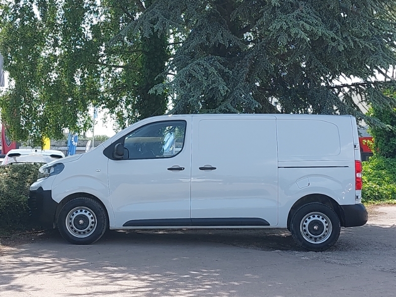 Vauxhall Vivaro 1.5 Turbo D 120 Prime H1 Van DN74JKF White #4