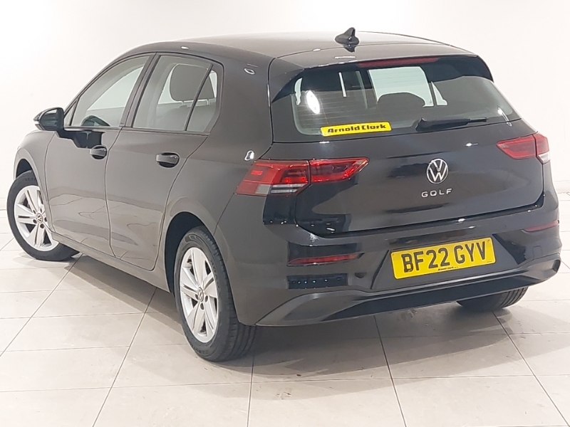 Volkswagen Golf 1.5 Tsi Life BF22GYV Black #2