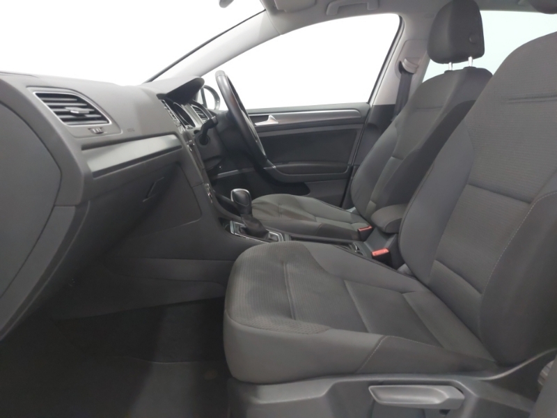 Volkswagen Golf 1.5 Tsi Evo 150 Match Dsg RK69VJM White #5