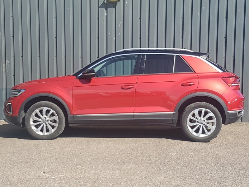 Volkswagen T-Roc 1.5 Tsi Style Dsg SX23CWK Red #4