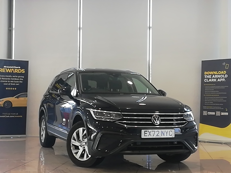 Volkswagen Tiguan Allspace 1.5 Tsi Life Dsg Black