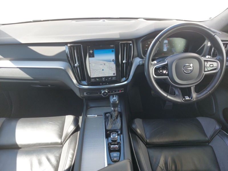 Volvo S60 2.0 T5 R Design Plus Black #3