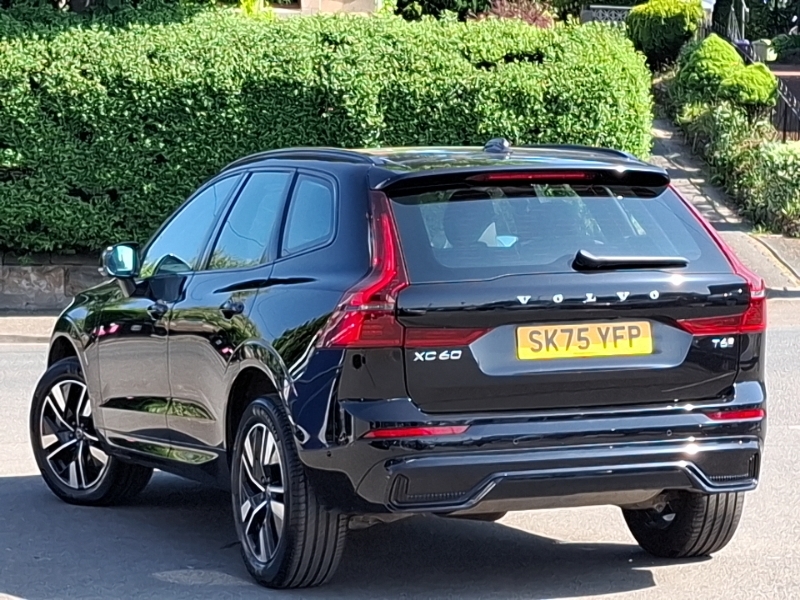 Volvo XC60 2.0 T6 350 Phev Plus Dark Awd Geartronic SK75YFP Black #2