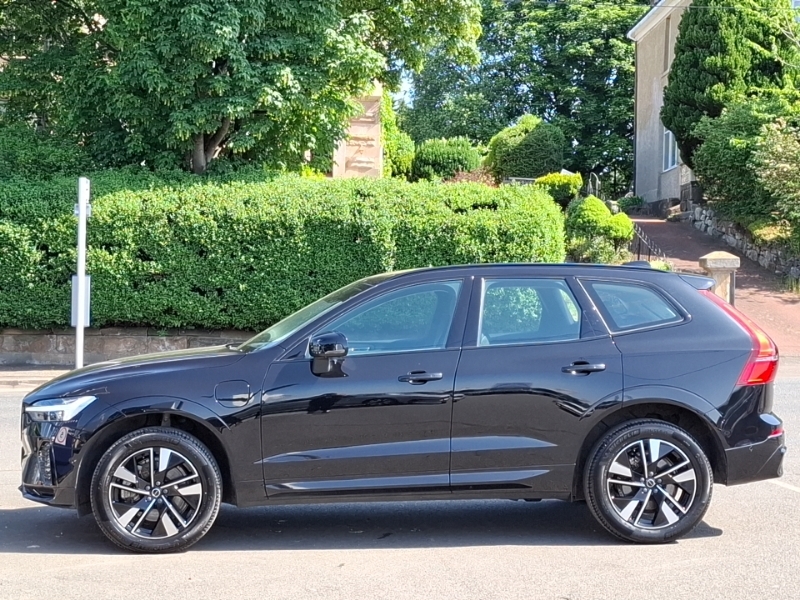 Volvo XC60 2.0 T6 350 Phev Plus Dark Awd Geartronic SK75YFP Black #4