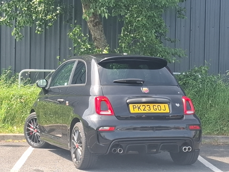 Abarth 695 1.4 T-jet 180 Black #2