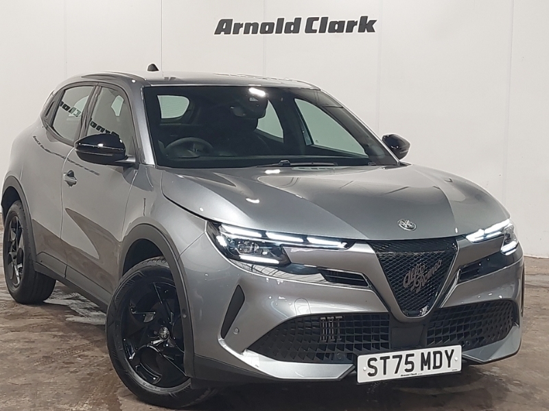 Alfa Romeo Junior 1.2 Turbo Ibrida Grey